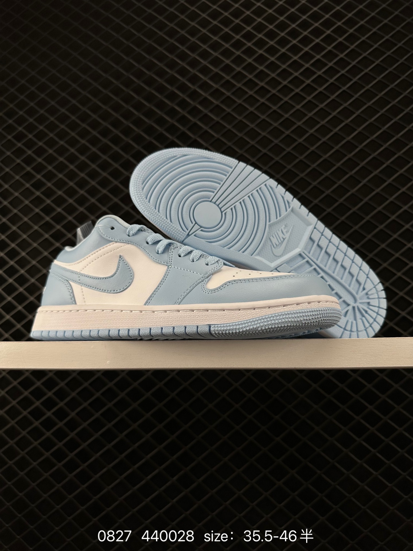 Air Jordan 1 Low AJ1